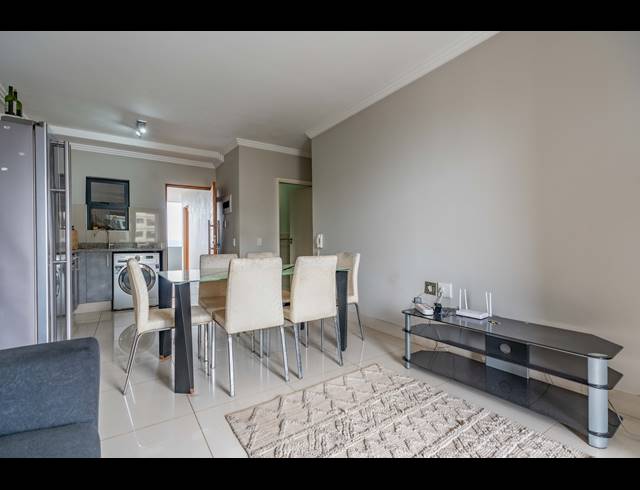 2 BEDROOM APARTMENT TO LET IN UMHLANGA RIDGE